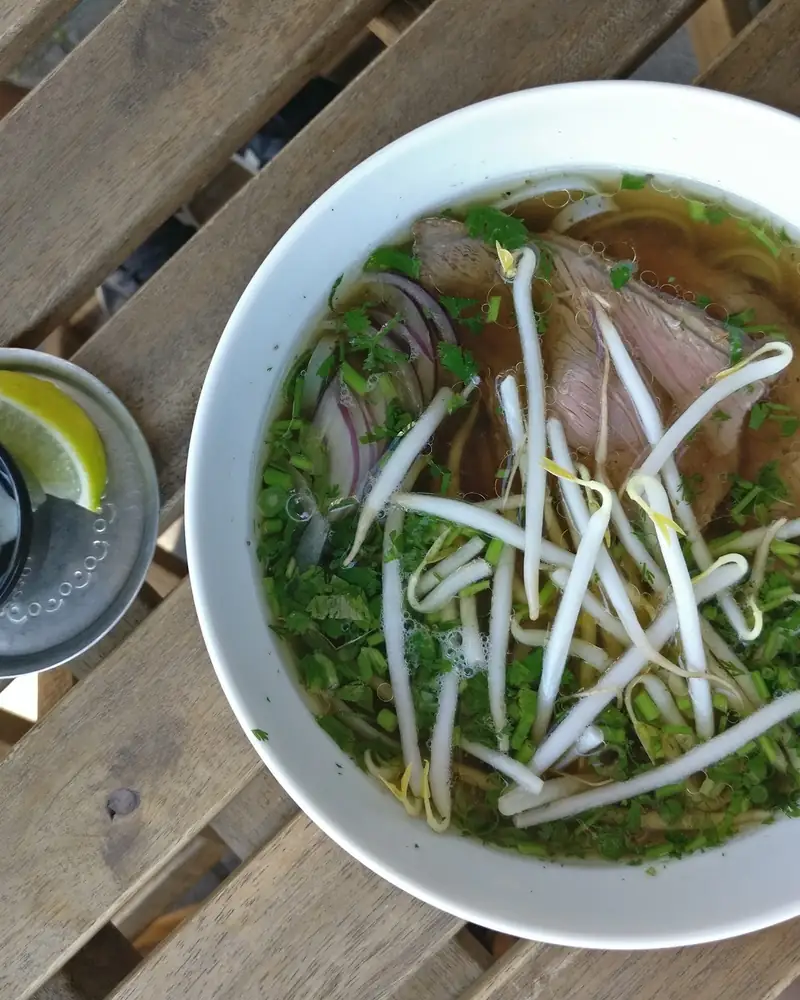 Pho Neon
